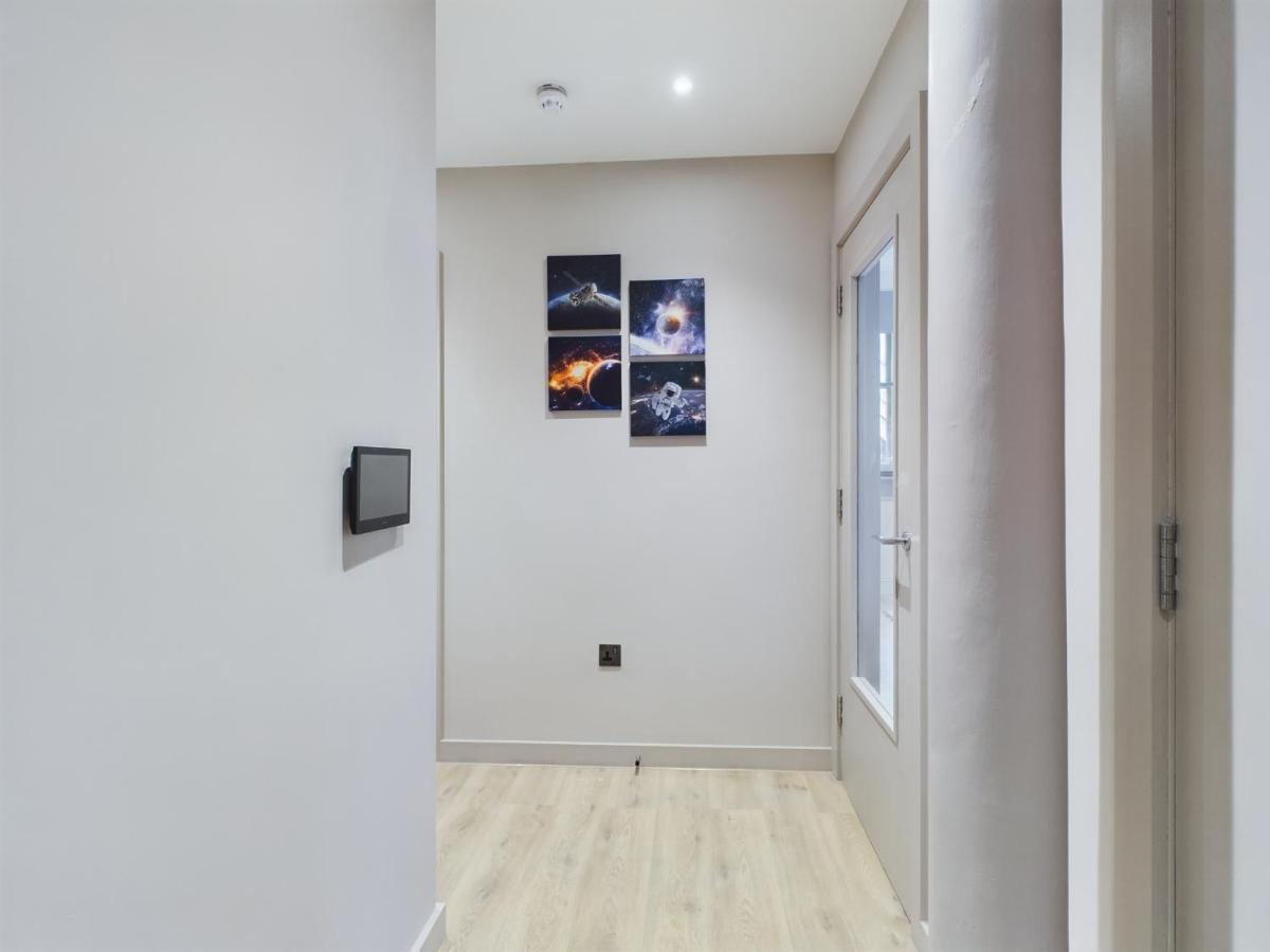 Classy 2Bedroom City Centre Apt Манчестер Экстерьер фото